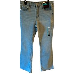 No Boundaries Mid Rise Boot Cut Jeans Size 11 NWT